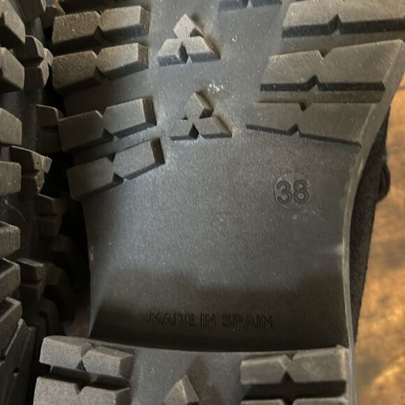 Cordani  Suede Scout Platform Loafers  In Black Size 38/ Like New - Picture 8 of 8